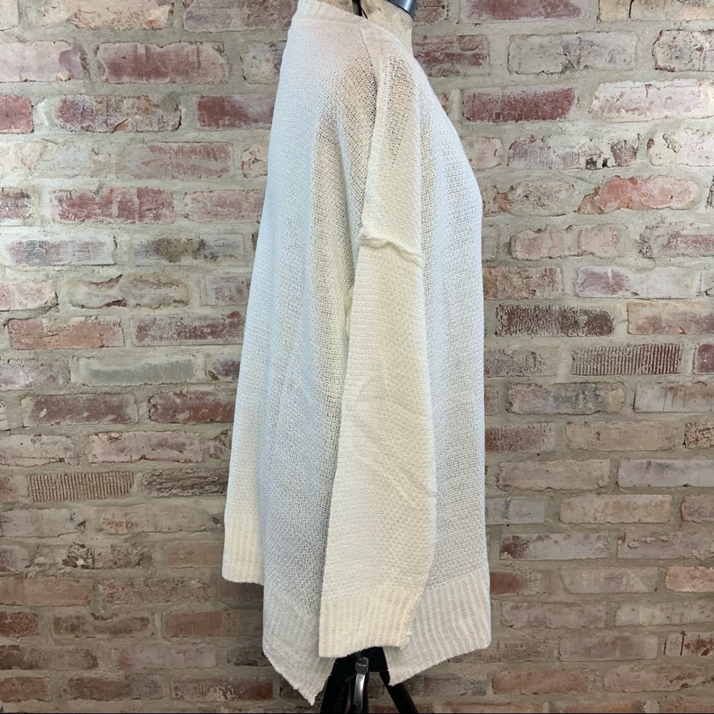 Cream sweater m/l - Picture 3 of 6
